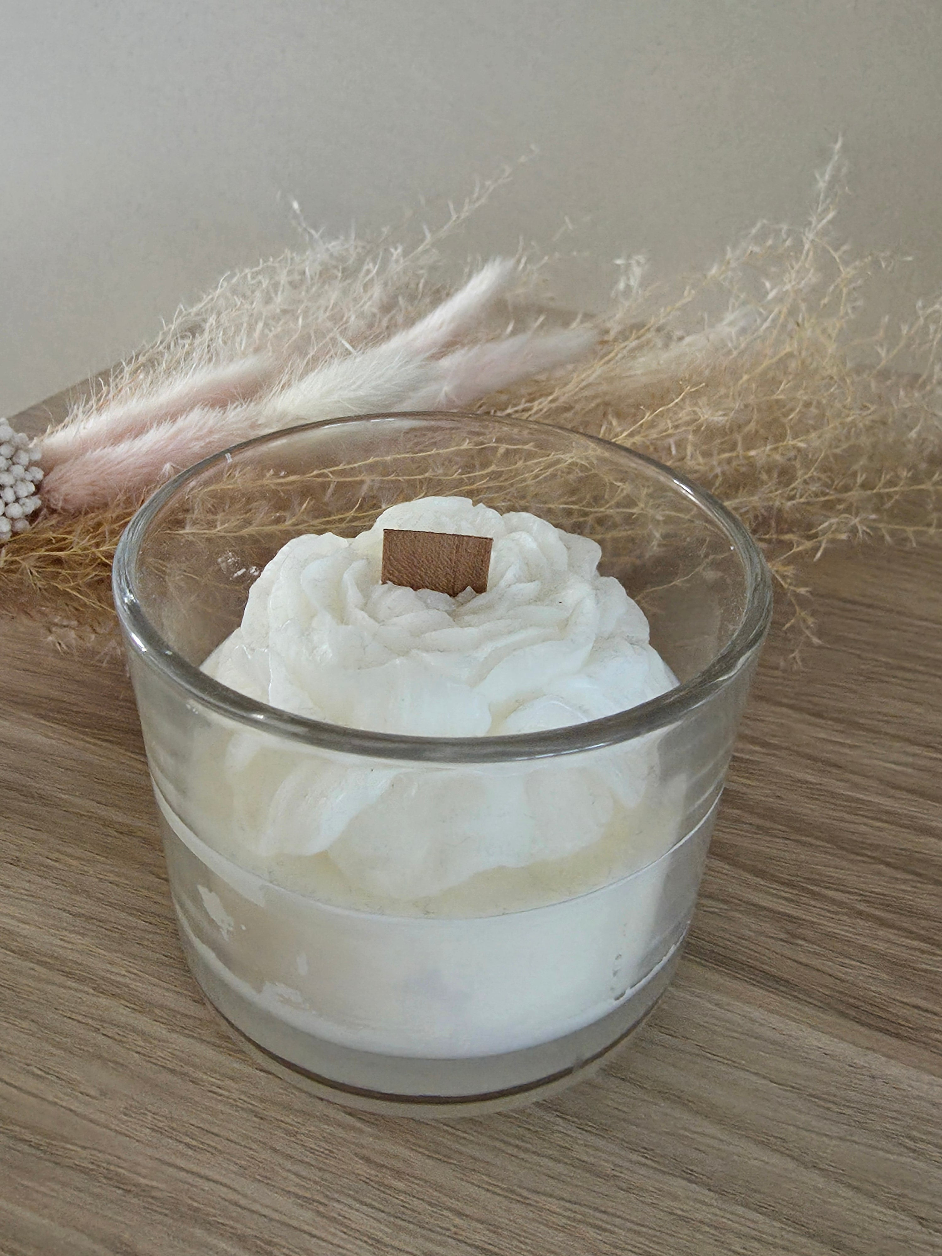 Bougie Parfumée « Agrumes » – Cire Fouettée Rose Blanche – Mèche Bois - 280gr