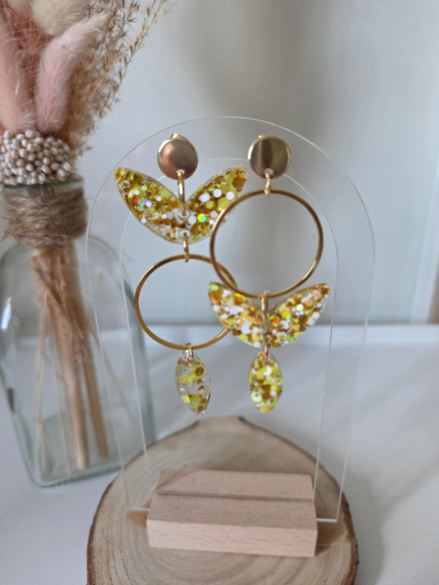 Boucles d'oreilles pendantes résine époxy – Or Galaxie Holographique