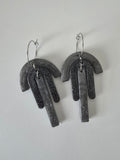 Boucles d'oreilles créoles argentées – Arche & Barres Argile Gris Anthracite Pailletté