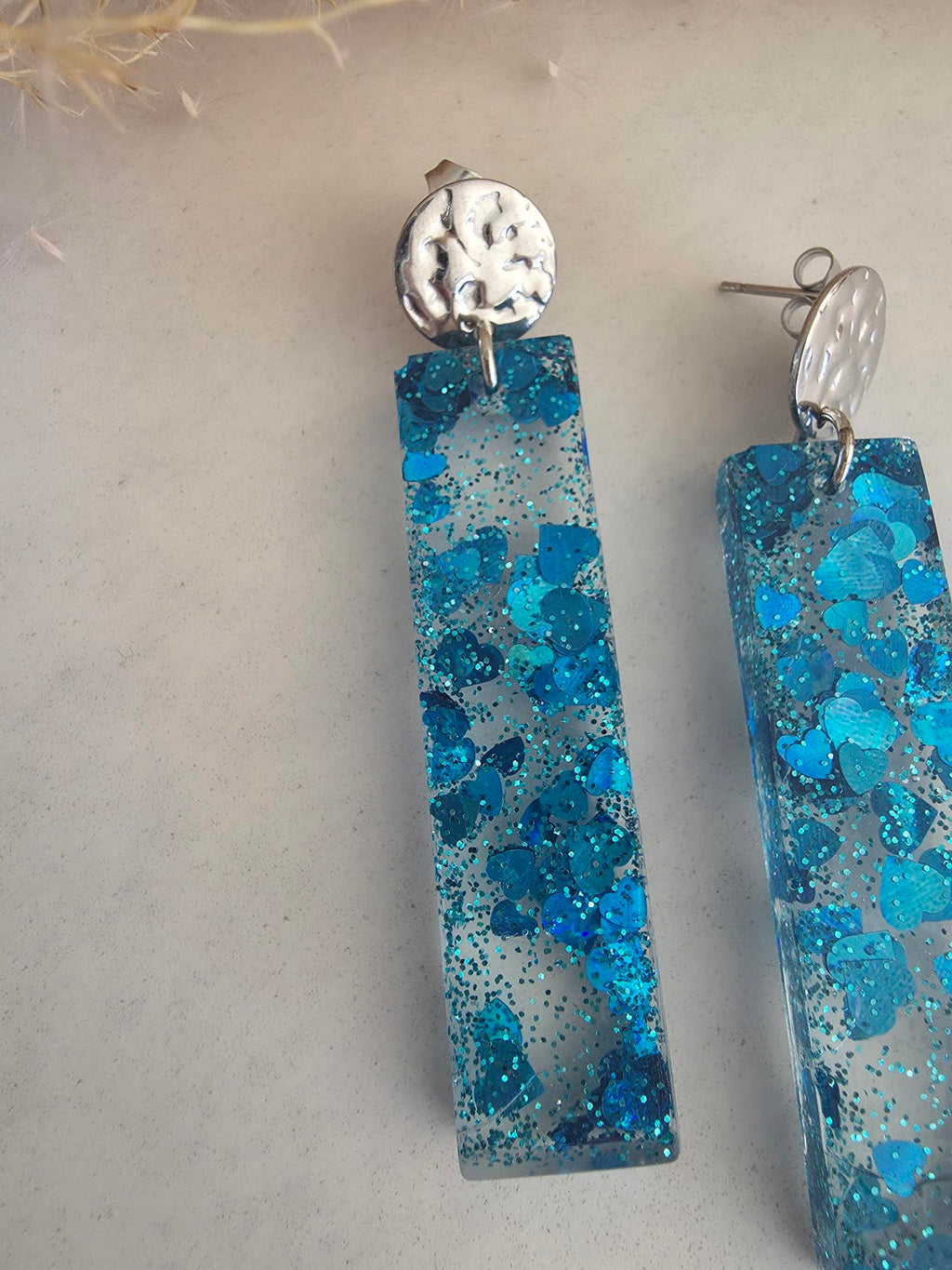 Boucles d'oreilles rectangles pailletées – Résine & Acier inoxydable