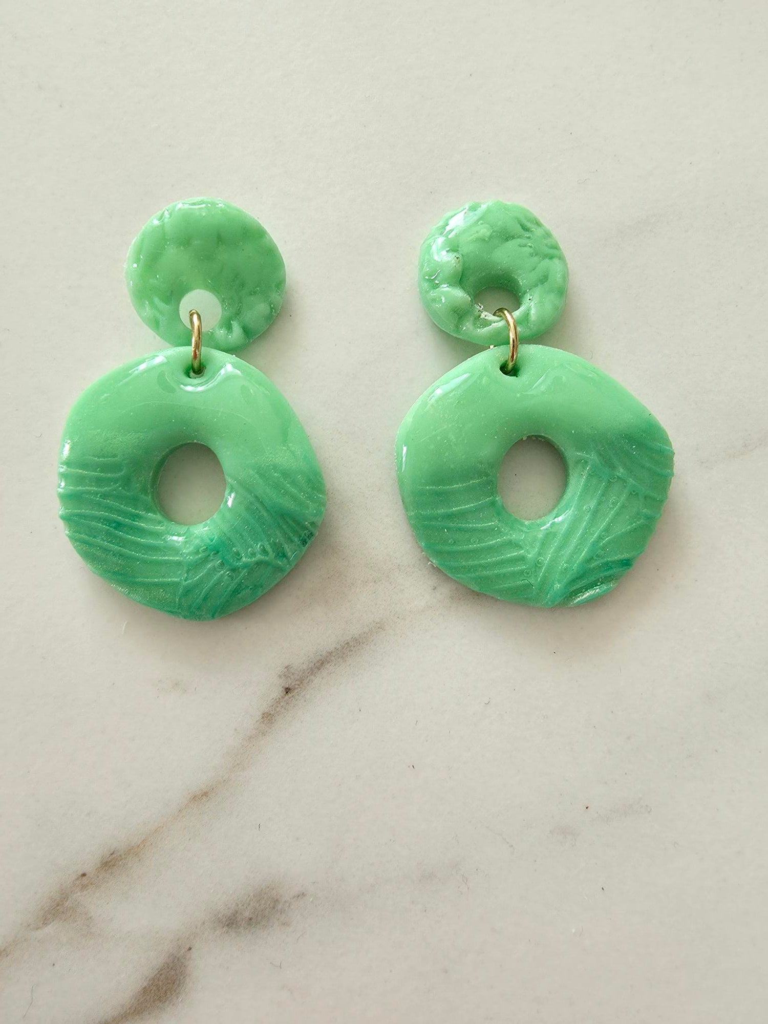 Boucles d'oreilles Donut Texturé – Argile Polymère Vert Menthe