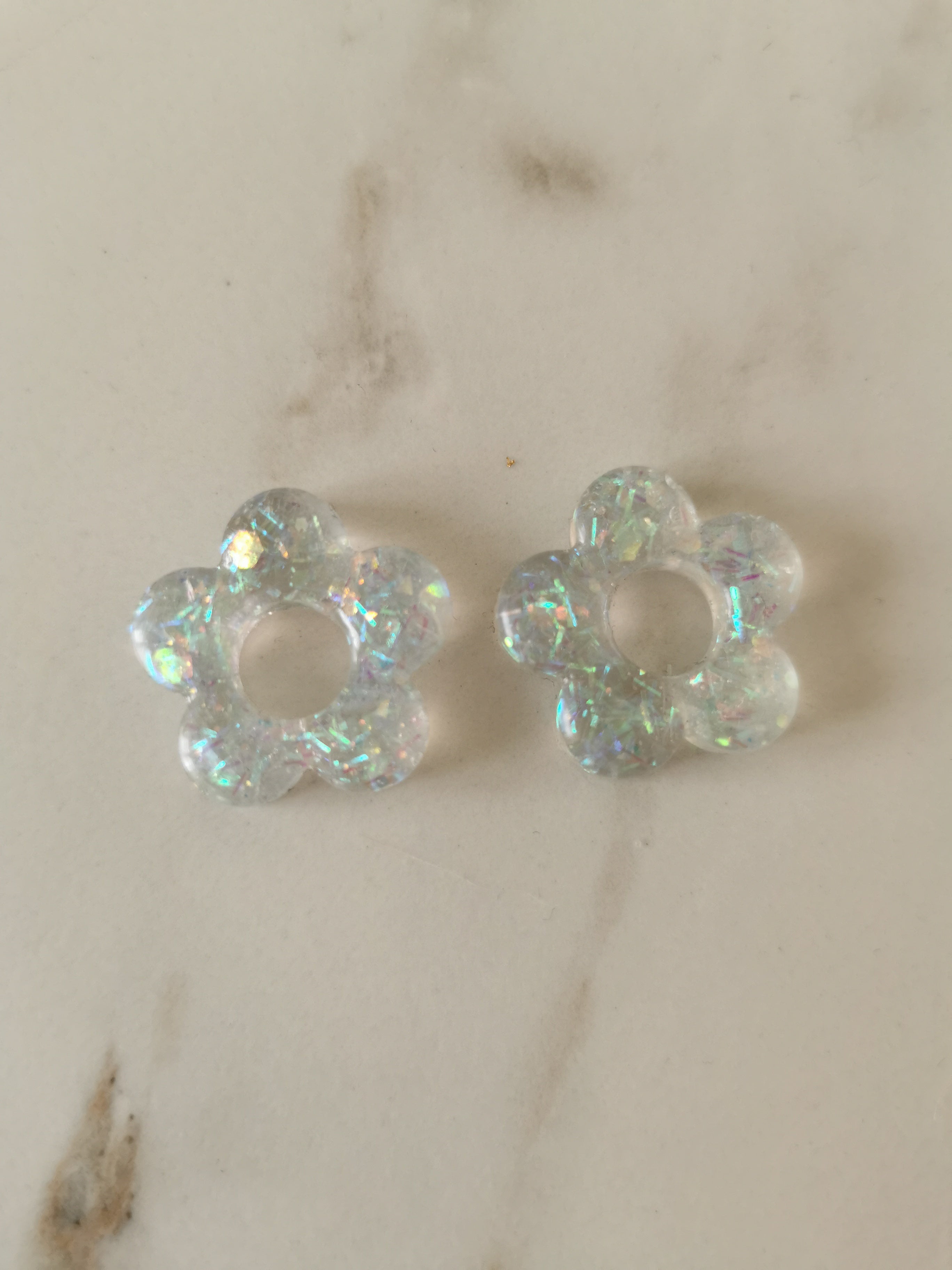 Résine époxy - fleur transparente - paillettes
