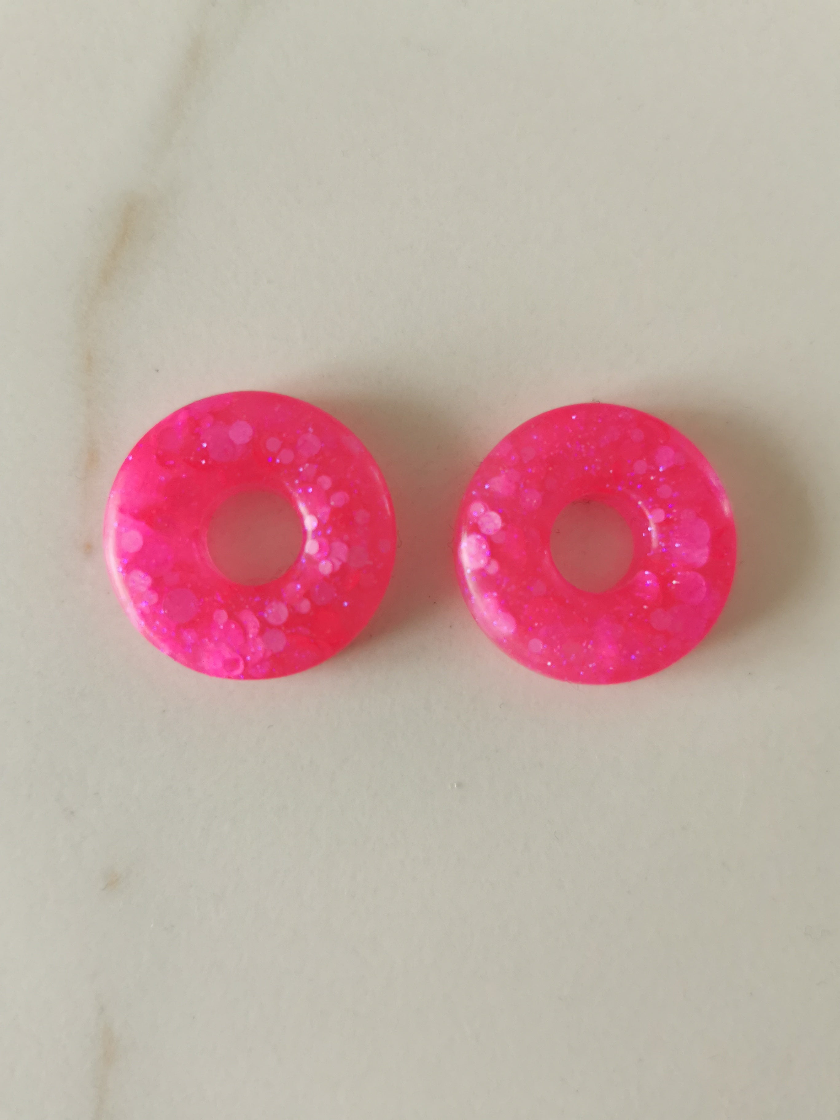 Résine époxy - donuts rose fluo - flocons