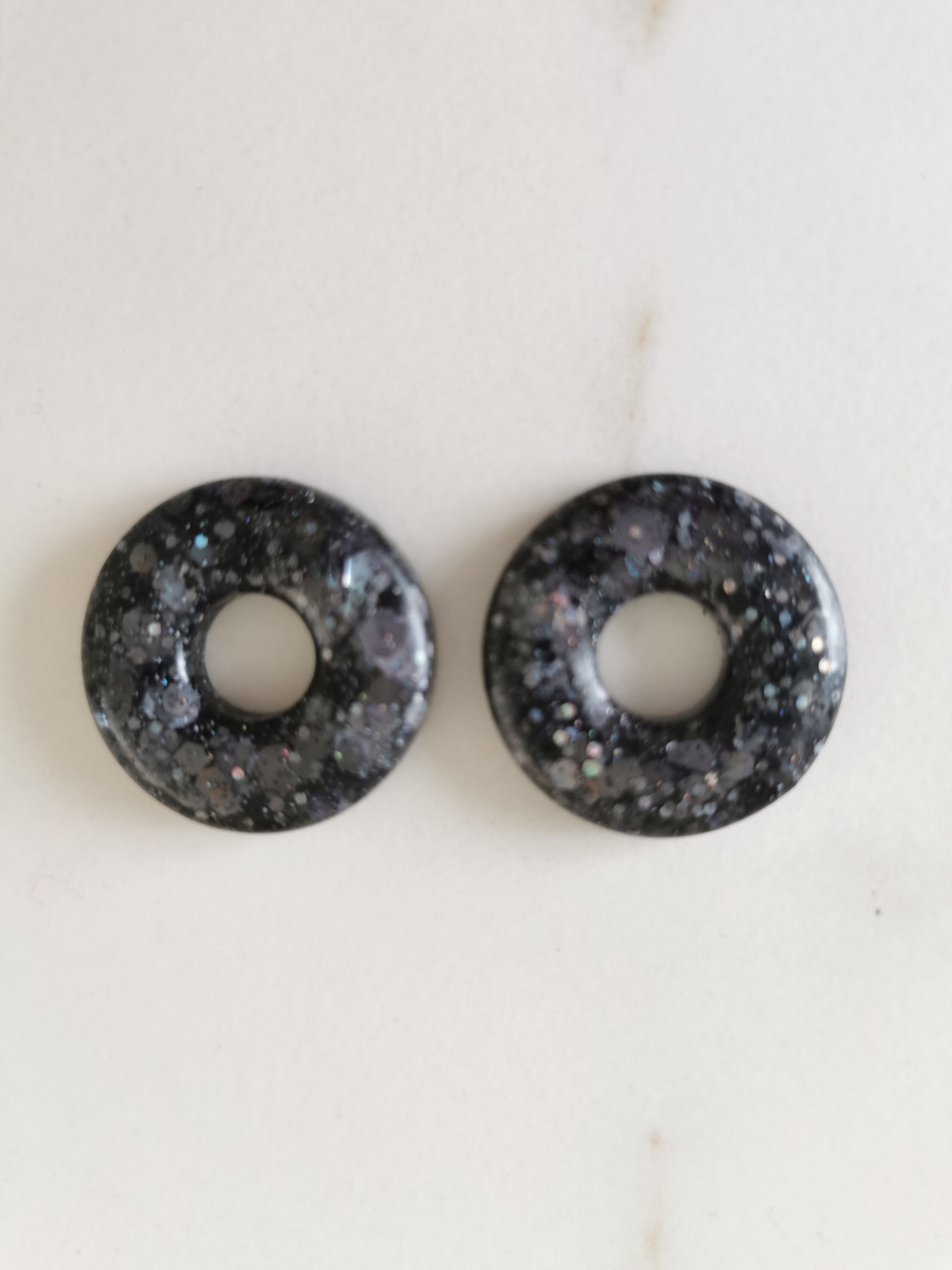 Résine époxy - donuts noir - flocons
